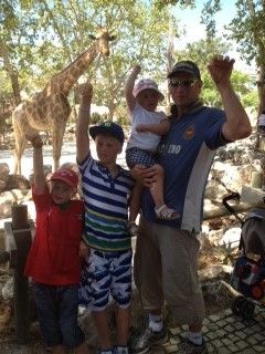 The family signs ‘giraffe’