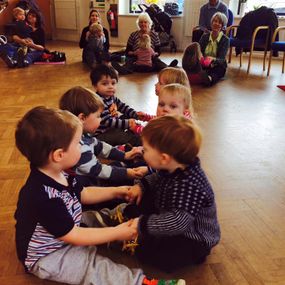 children’s music classes Amersham, Beaconsfield, Penn, Buckingham children’s birthday parties